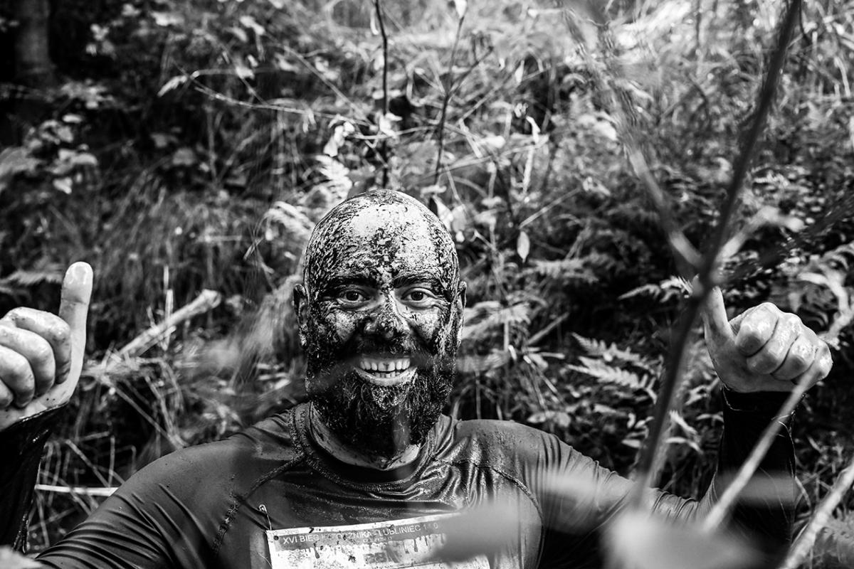 Fotografia reportażowa, Katorżnik- Czesława Włuka- Pani o czerwonych włosach