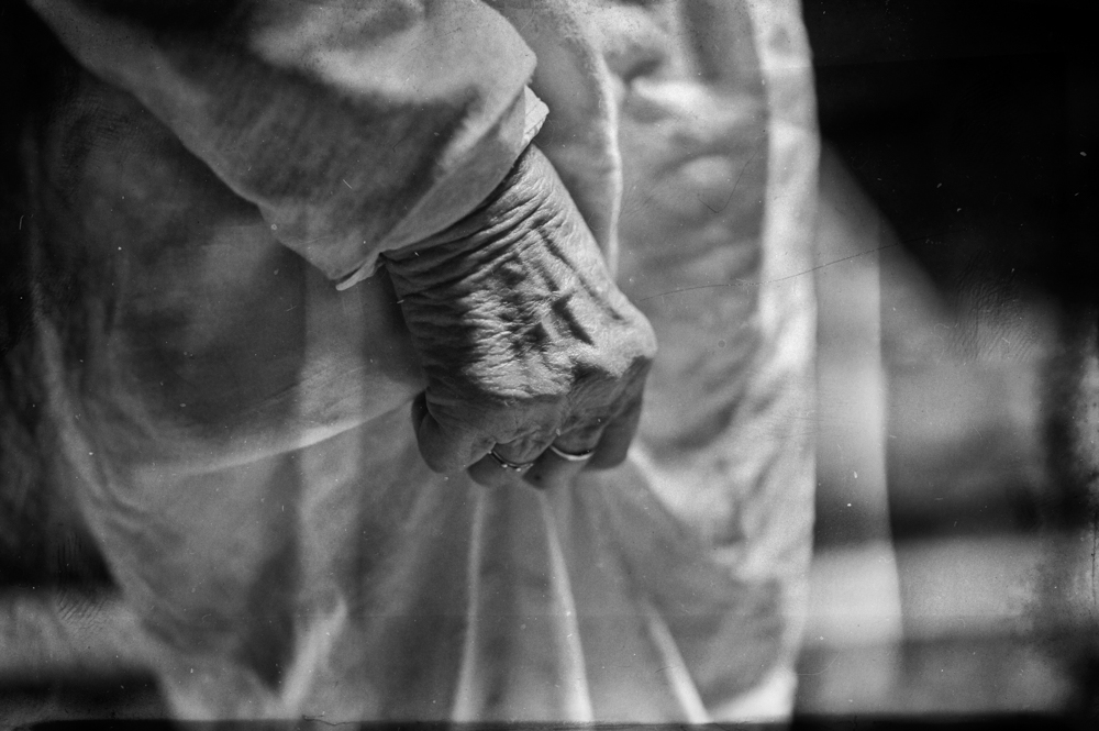 Fotografia dokumentalna- Czesława Włuka- Pani o czerwonych włosach