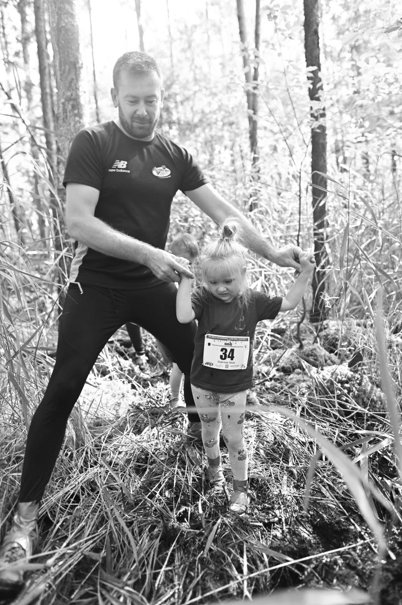 Fotografia reportażowa- Czesława Włuka- Pani o czerwonych włosach