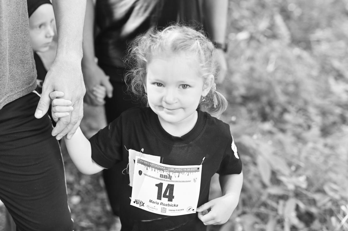 Fotografia reportażowa, Katorżnik- Czesława Włuka- Pani o czerwonych włosach