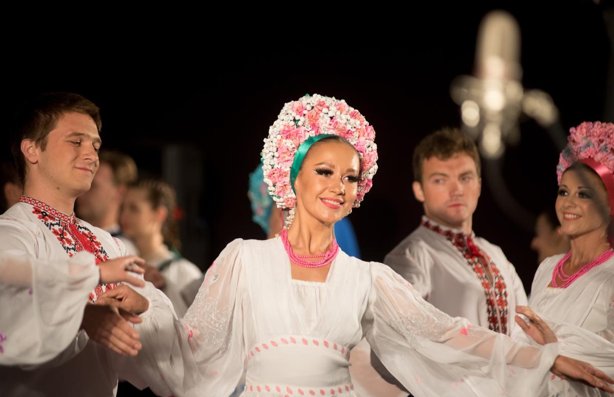 Fotografia reportażowa- Czesława Włuka- Pani o czerwonych włosach