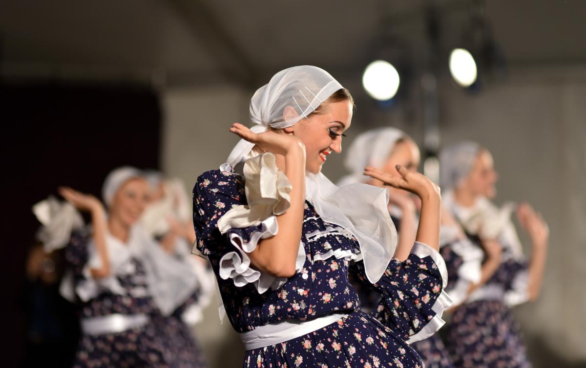 Fotografia reportażowa- Czesława Włuka- Pani o czerwonych włosach