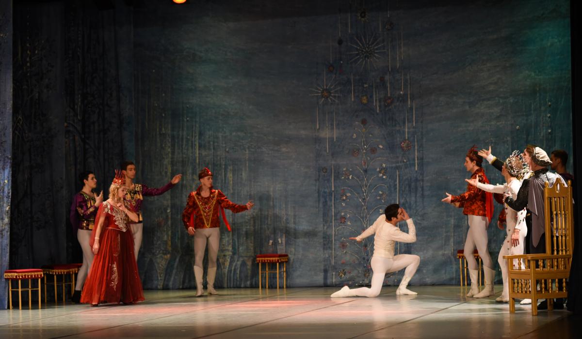 Fotografia reportażowa- Czesława Włuka- Pani o czerwonych włosach