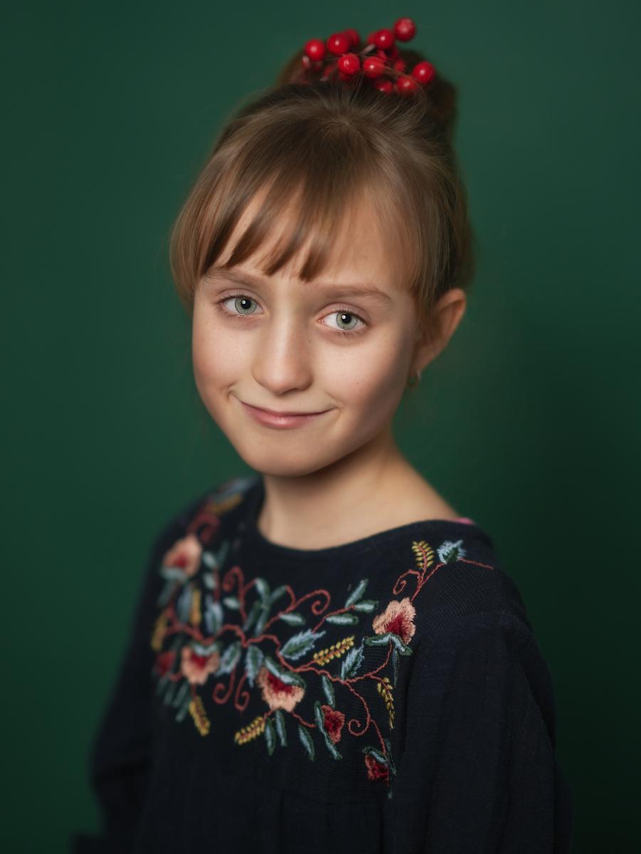 Czesława Włuka- Pani o czerwonych włosach, fotografia studyjna