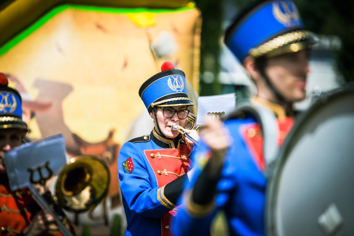 Czesława Włuka- Pani o czerwonych włosach, fotografia reportażowa